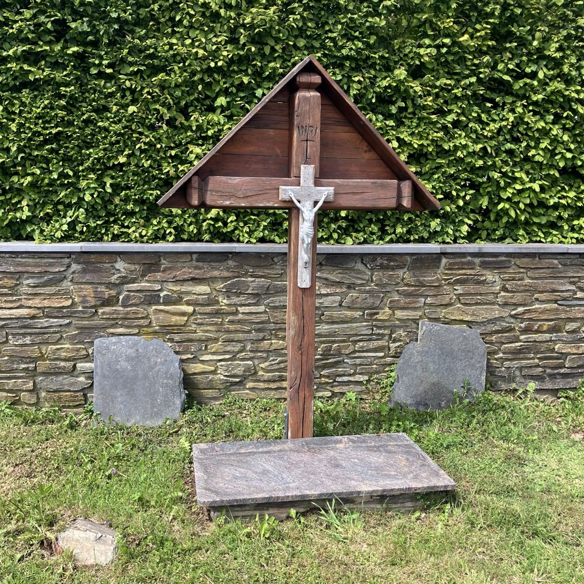 Croix de bois A — photo 1
