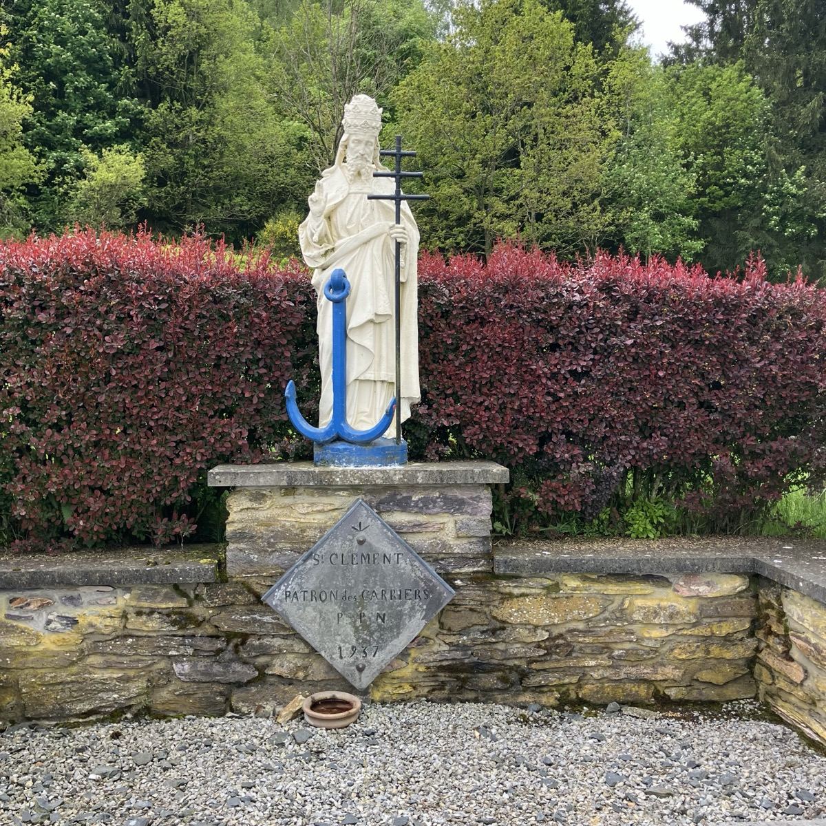Statue de Saint Clément à Regné